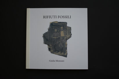 Rifiuti Fossili - a Paint Artowrk by Giulia Monzani
