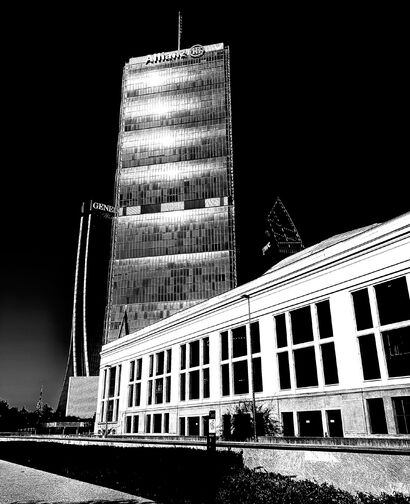 citylife2 - a Photographic Art Artowrk by Mario Voria