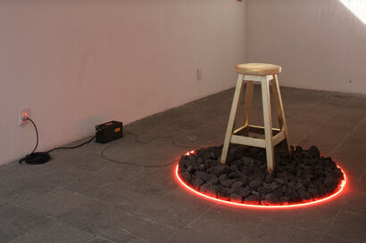 El principio es el fin / The beginning is the end - a Sculpture & Installation Artowrk by RAUL REBOLLEDO