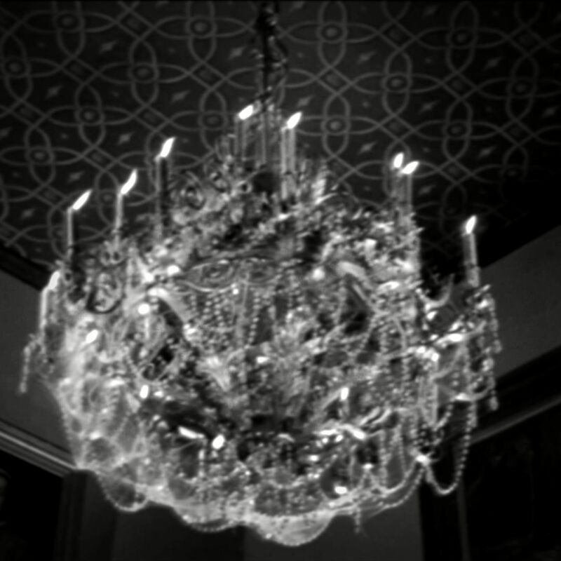 Les Coffrets / Boobs - a Video Art by Mark C. Hewitt