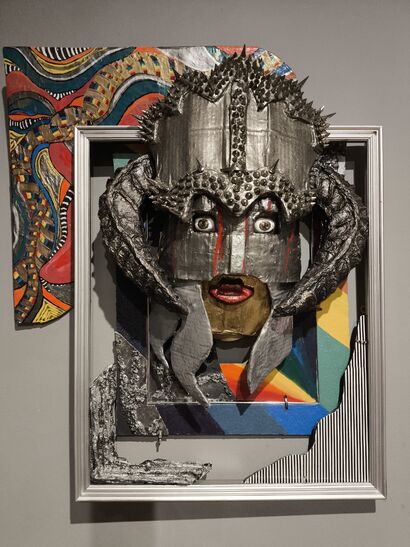 V i k t o r i a - a Sculpture & Installation Artowrk by Margot