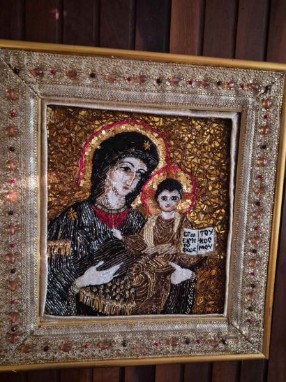 Virgem e o menino segurando um livro - a Paint Artowrk by Claudia Felicia FALLUH BALDUINO FERREIRA