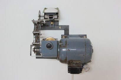 Suicide Machine Sand - a Sculpture & Installation Artowrk by Thijs Rijkers