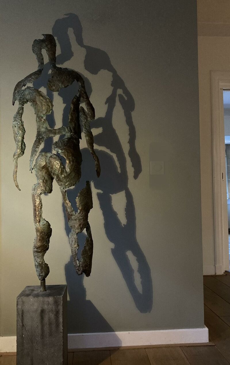 Watch my Back  - a Sculpture & Installation by DilArt