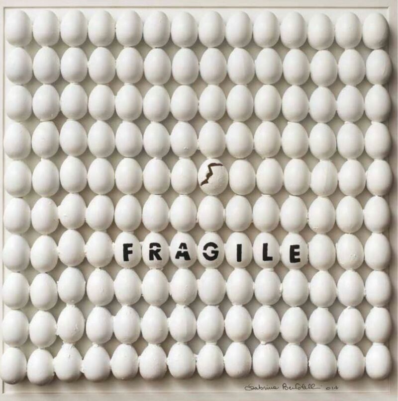 Uova-fragile  - a Sculpture & Installation by Sabrina  Bertolelli 