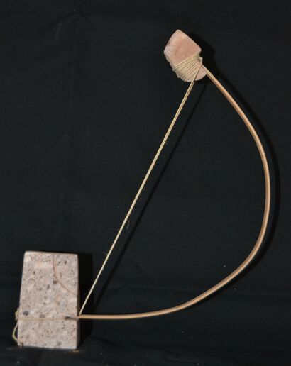 Guardarsi - a Sculpture & Installation Artowrk by Efisio Pettinau