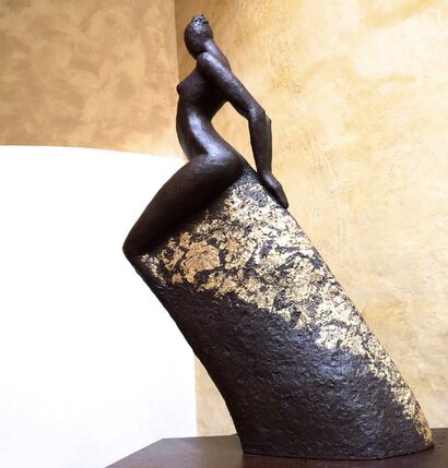 Origine - a Sculpture & Installation Artowrk by florence SARTORI