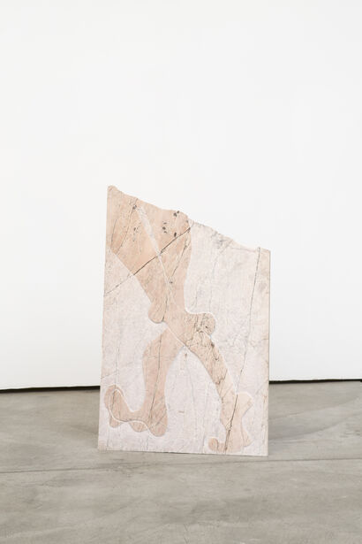 Untitled xiv - a Sculpture & Installation Artowrk by Gosia  Wojas