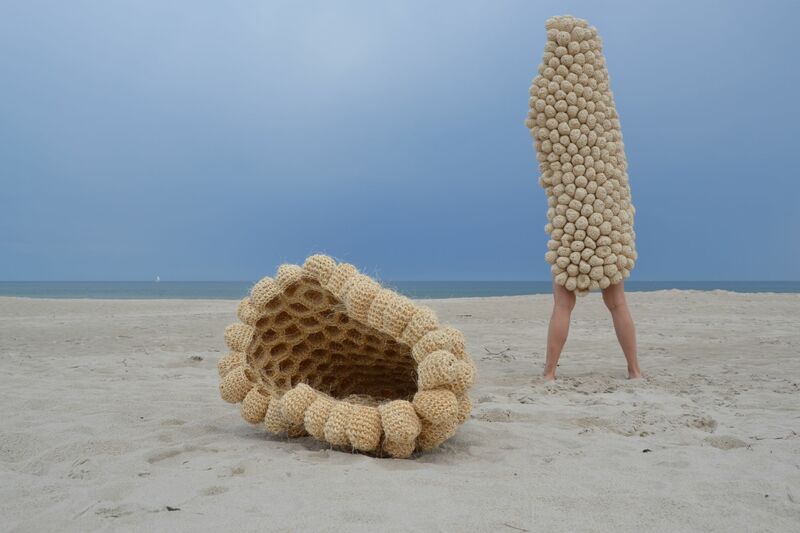 Lagging - a Sculpture & Installation by Małgorzata Łojko