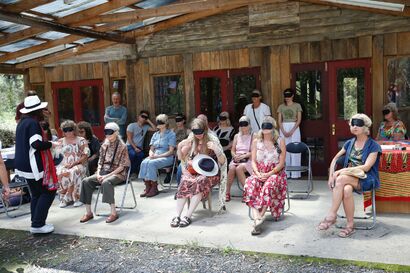 Nature senses and emotions - a Performance Artowrk by Gioia Aloisi