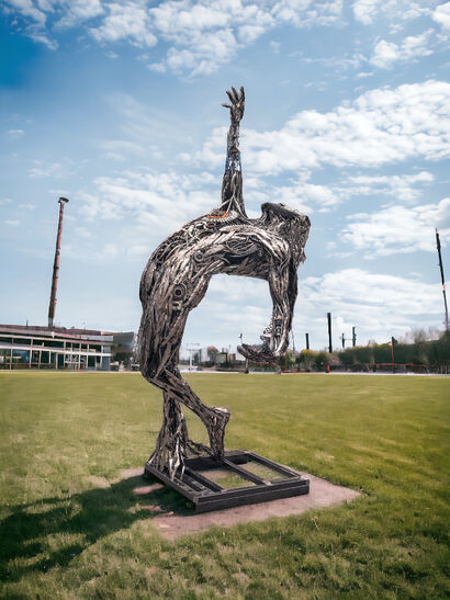 Icaro - a Sculpture & Installation Artowrk by Manuel Quaresima