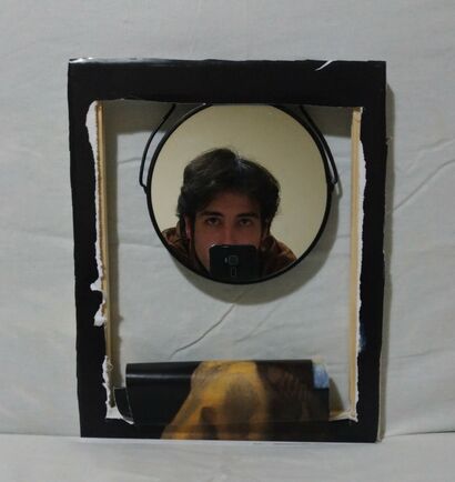 Lo specchio - A Sculpture & Installation Artwork by Antonino De Pasquale