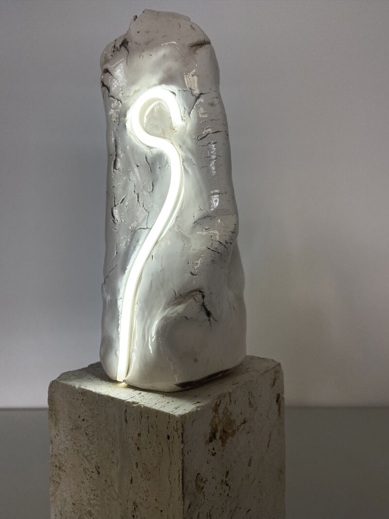 Monolith 5 - a Sculpture & Installation by Simone Guideri