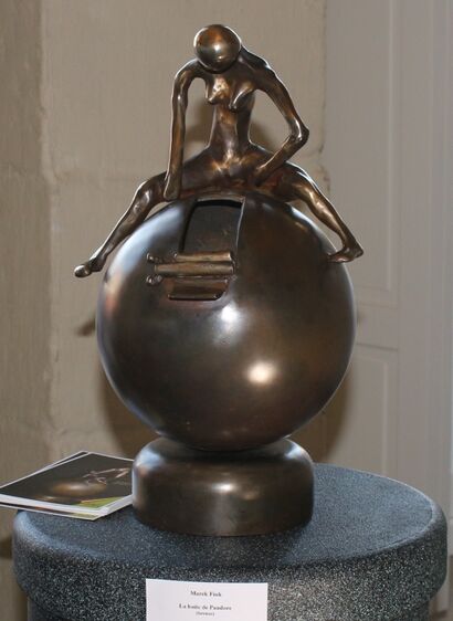 Puszka Pandory  - a Sculpture & Installation Artowrk by MF100