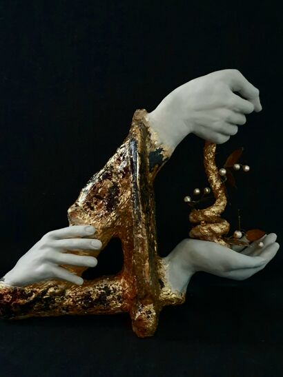 Transfer  - a Sculpture & Installation Artowrk by Mahanaz  Jakoub 