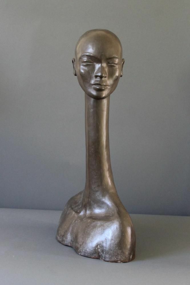 Kiburi, Fierezza in lingua swahili - a Sculpture & Installation by Isabella Scotti