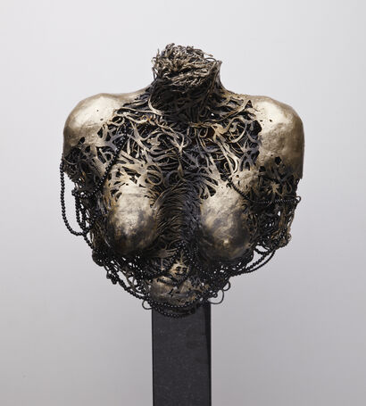 Miss II - A Sculpture & Installation Artwork by Raf Tarnawski