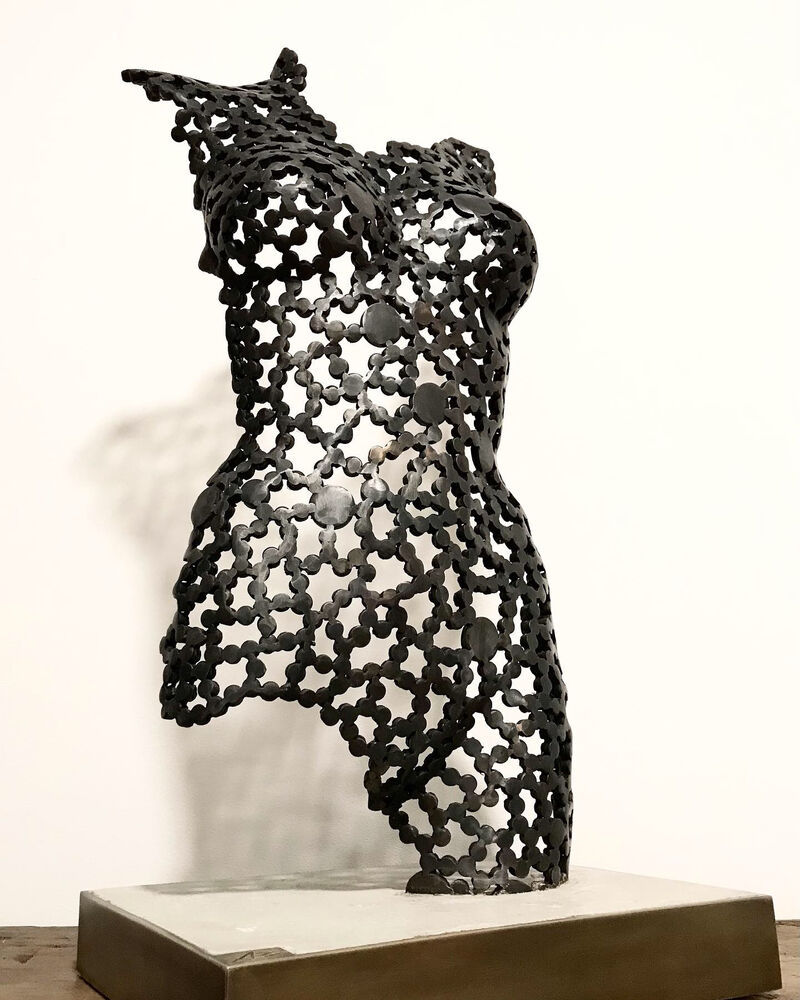 Cucito addosso - a Sculpture & Installation by Andrea Borga