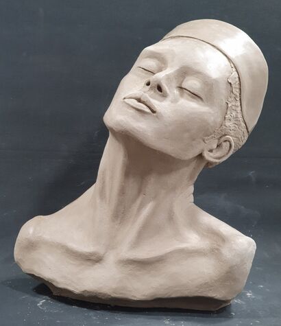 Anmut wird zur Hingabe  - a Sculpture & Installation Artowrk by Norea\'s Seelenton 