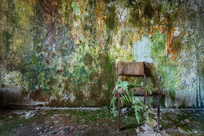 Another brick in the wall - A Photographic Art Artwork by romain veillon