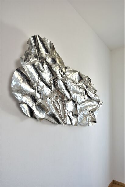 Move - A Sculpture & Installation Artwork by Manuela Geugelin