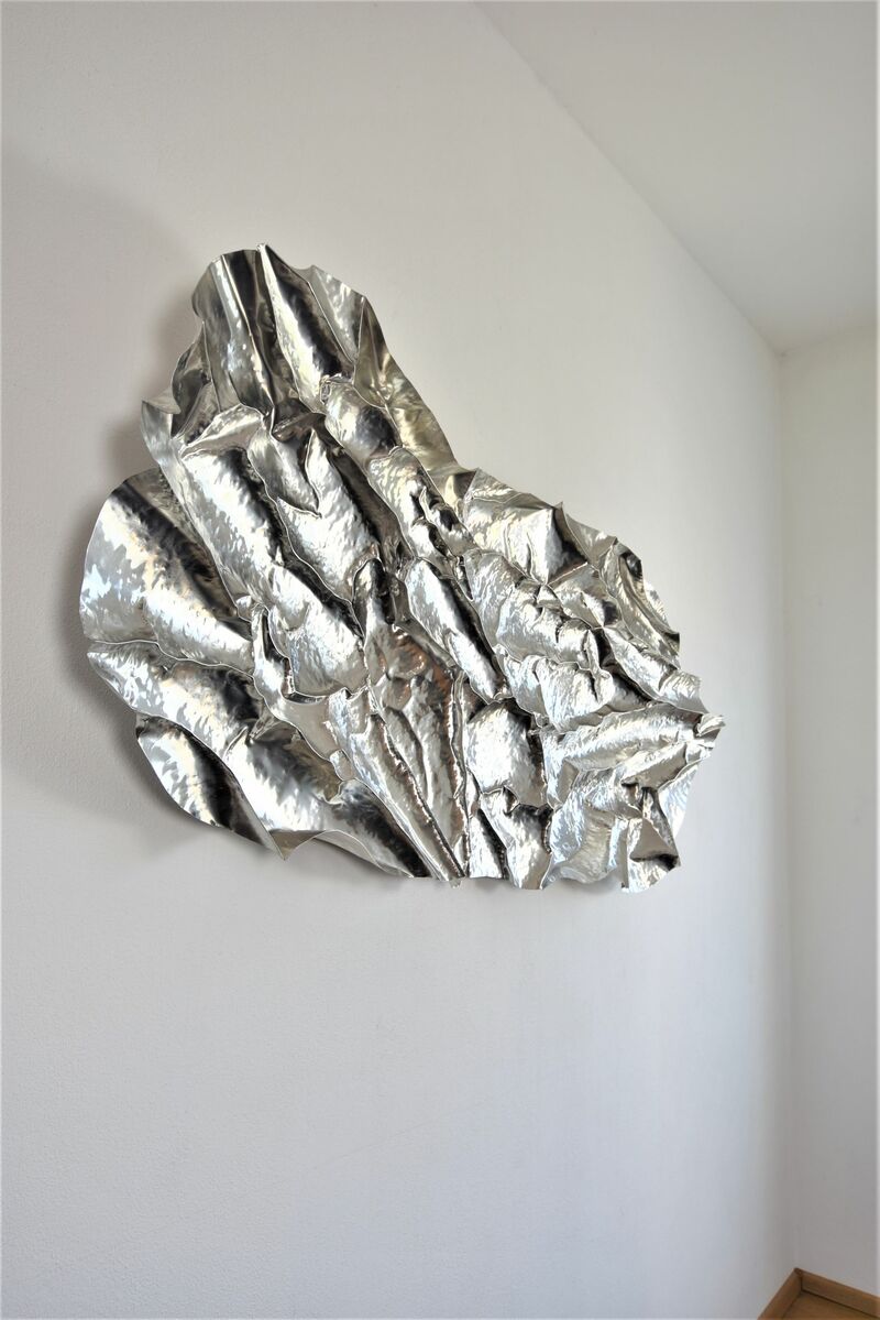 Move - a Sculpture & Installation by Manuela Geugelin