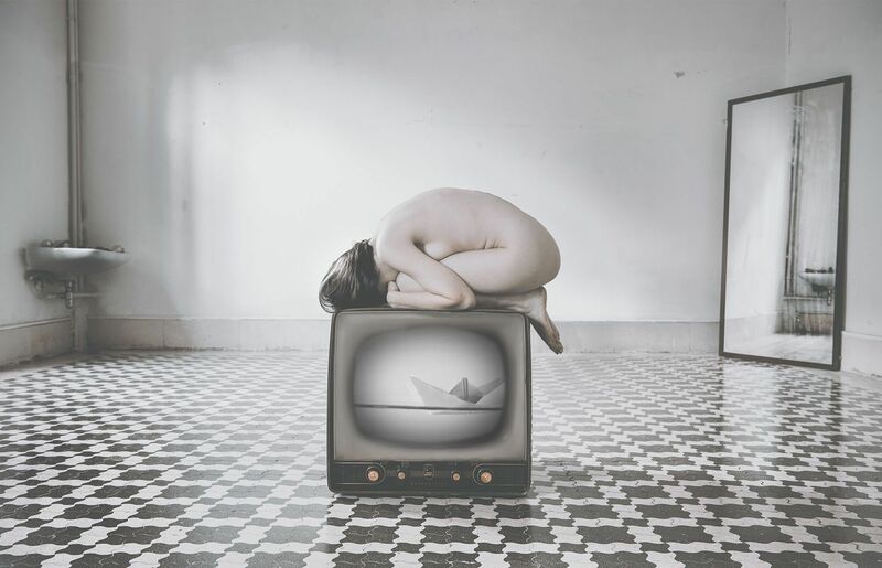 Presence Absence - a Video Art by Iolanda Di Bonaventura