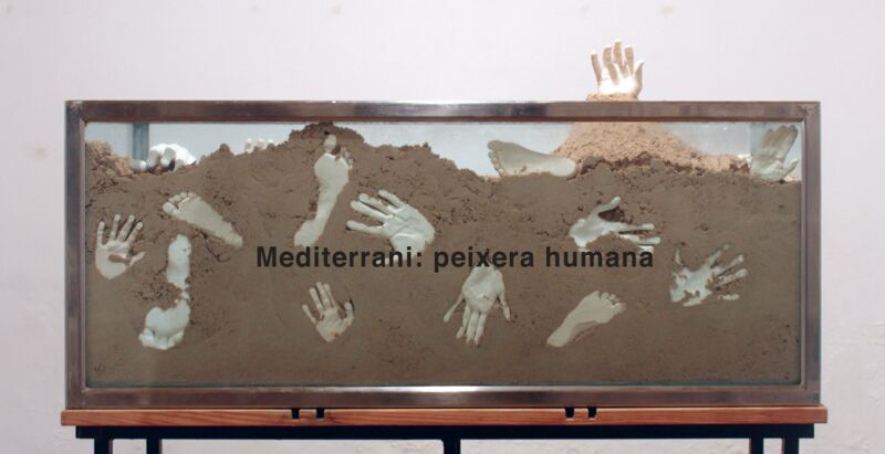 Mediterrani: peixera humana - a Sculpture & Installation by Vidaña
