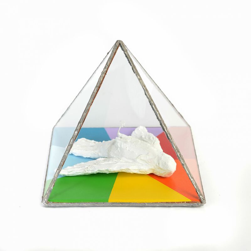 BIRDS (pyramid) #2 - a Sculpture & Installation by Simon Troger