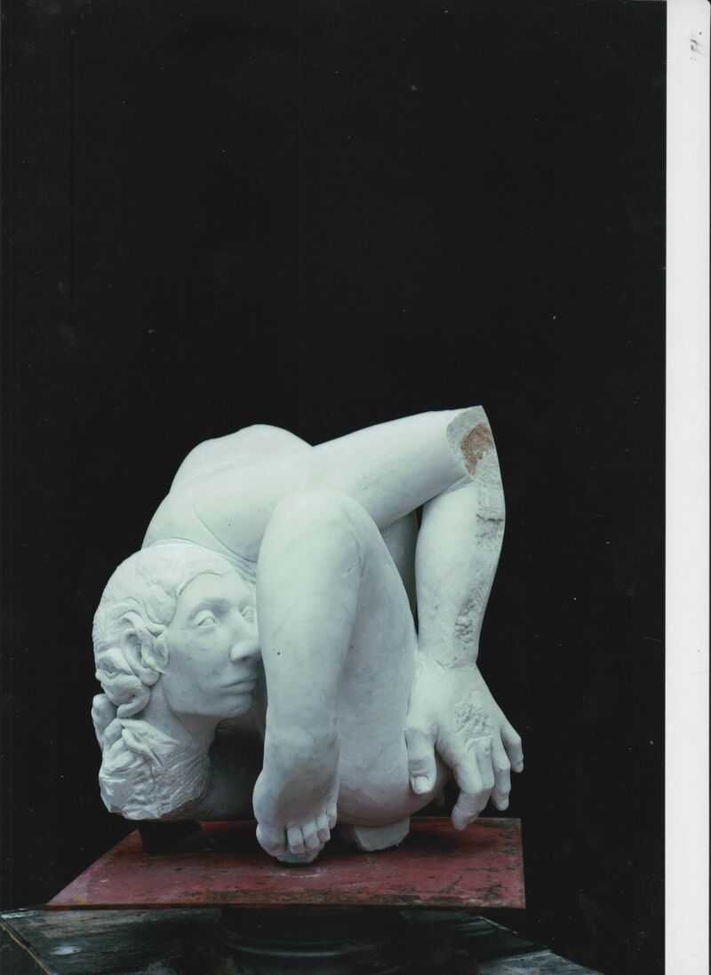 Embrione - a Sculpture & Installation by Lorenzo Vignoli