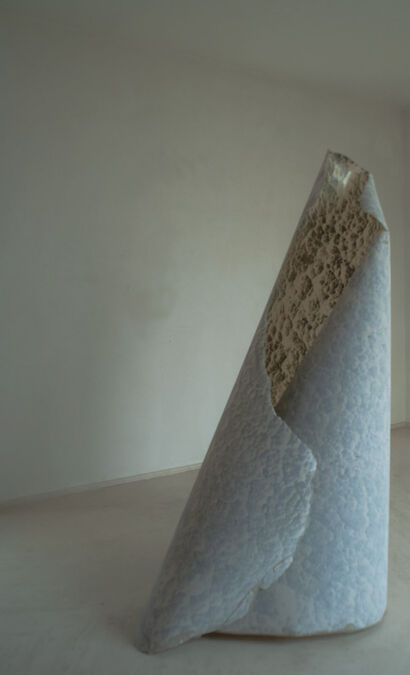 ABBRACCIO  - A Sculpture & Installation Artwork by Palmalisa Zantedeschi 