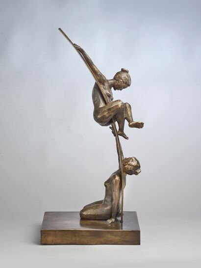 Sorellanza (Sisterhood) - a Sculpture & Installation Artowrk by Marisa Guerini