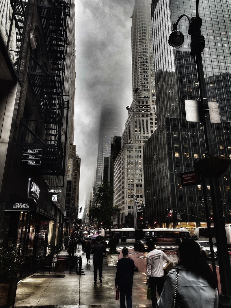 NEW YORK SERIES: 5TH AVENUE - a Photographic Art by Sandrine  Louise