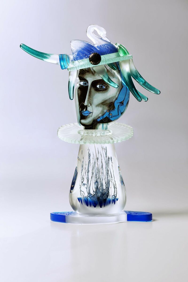 Swan Prince - Glass sculpture - a Sculpture & Installation by Patrycja Dubiel