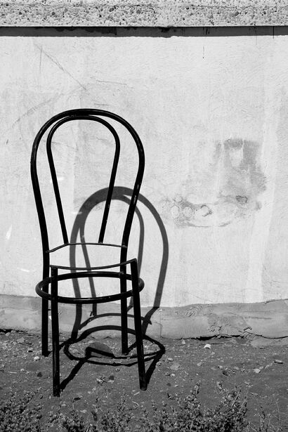 9. Licht und Schatten V, Der Stuhl, Spanien - a Photographic Art Artowrk by Angelika Schilling