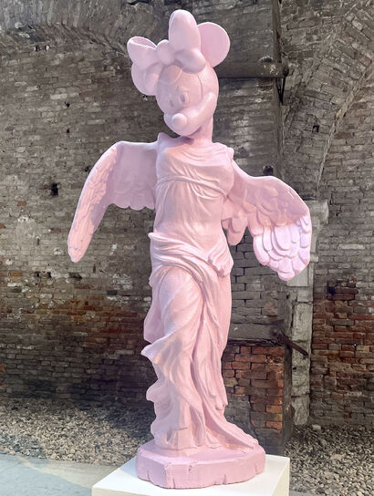 MINNIE di Samotracia - serie TUTTUNO - a Sculpture & Installation Artowrk by APP