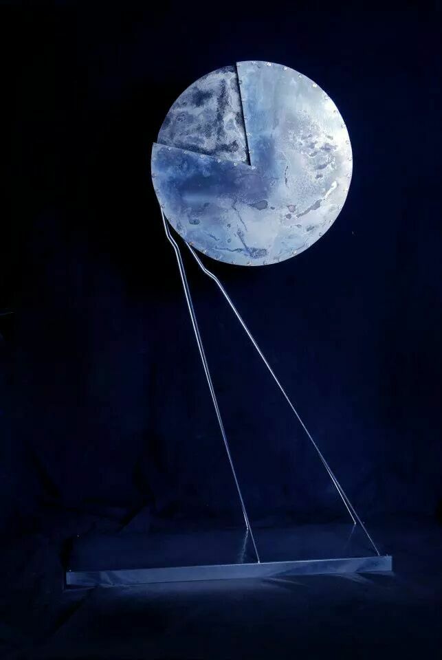 BLUE RAY - a Sculpture & Installation by VocaleGillamo