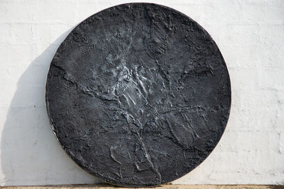 Alfa et Oméga - a Sculpture & Installation Artowrk by Mathilde THIENNOT