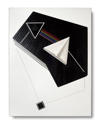Prisma ottico - A Sculpture & Installation Artwork by Massimo Savio