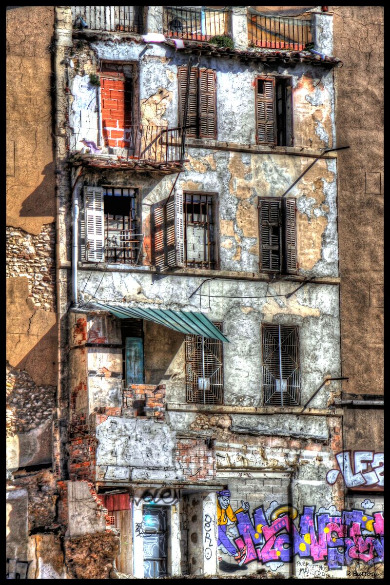 to be renovated - A rénover - da ristrutturare - a Photographic Art by Le capricieux photographe
