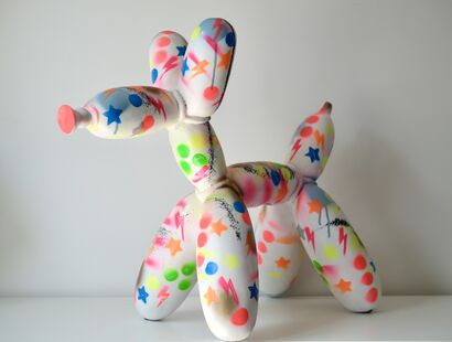 Party dog - a Sculpture & Installation Artowrk by COMAPOP