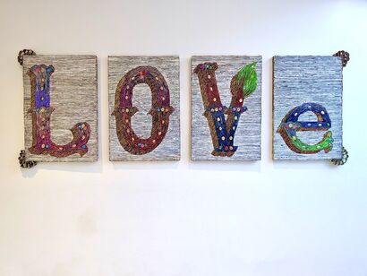 LOVE is Vegan - a Sculpture & Installation Artowrk by Francesca Busca