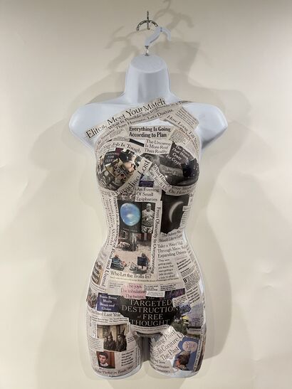 The Elites, 2025 Edition - a Sculpture & Installation Artowrk by Tania Scott