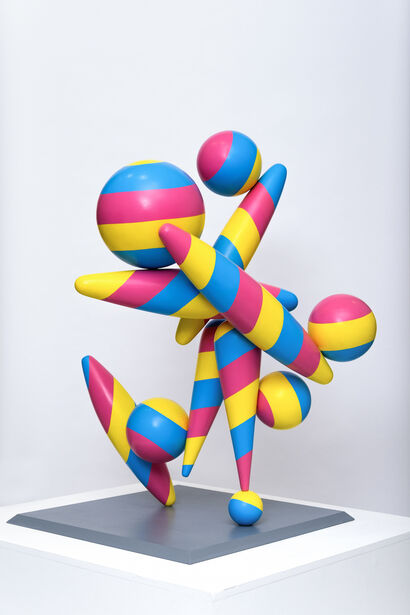 Juggling composition - a Sculpture & Installation Artowrk by Roman Ermakov