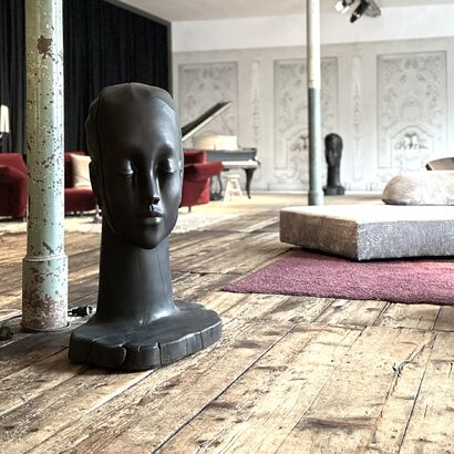 Tete noir  - a Sculpture & Installation Artowrk by michael tolloy