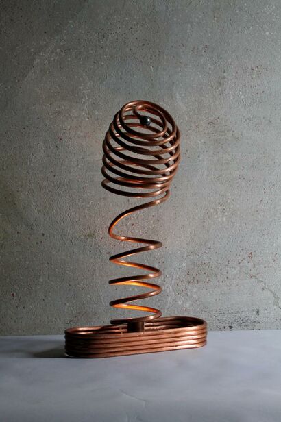 Spira, energia vitale - a Sculpture & Installation Artowrk by Isabella Scotti