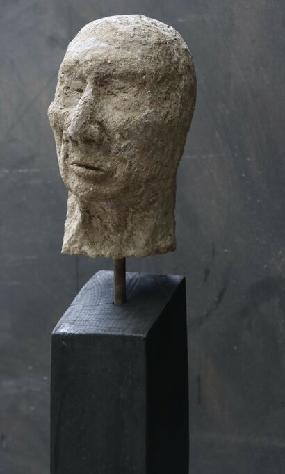 Lonely age - A Sculpture & Installation Artwork by Mateo Carreño Vesga