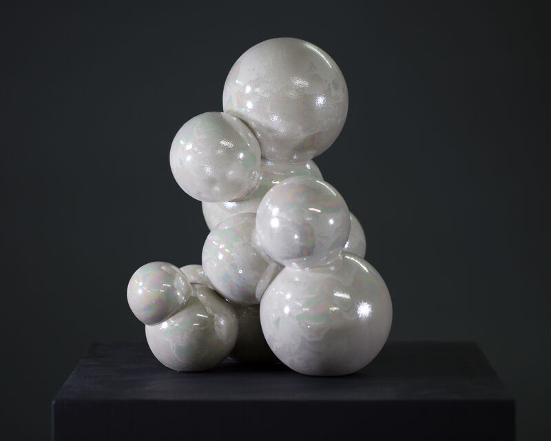Bursting Bubbles - a Sculpture & Installation by Falco Schilcher