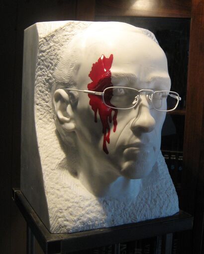 autoritratto con sangue - a Sculpture & Installation Artowrk by SPATOLA 