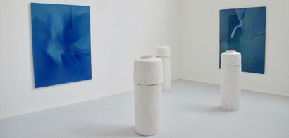 Absence, Presence (Vessel I) - a Sculpture & Installation Artowrk by Fleur Simon